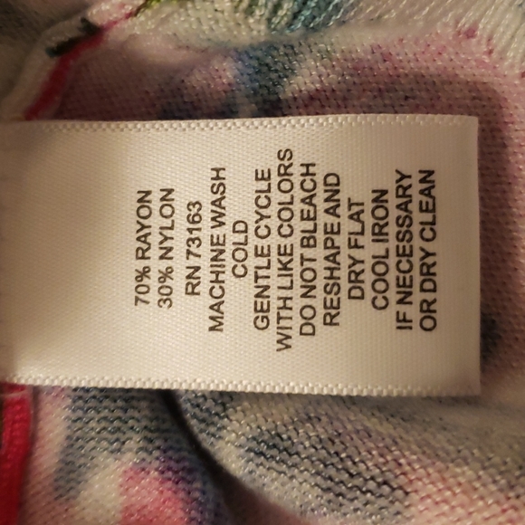 Cable & Gauge Cardigan - Picture 7 of 8